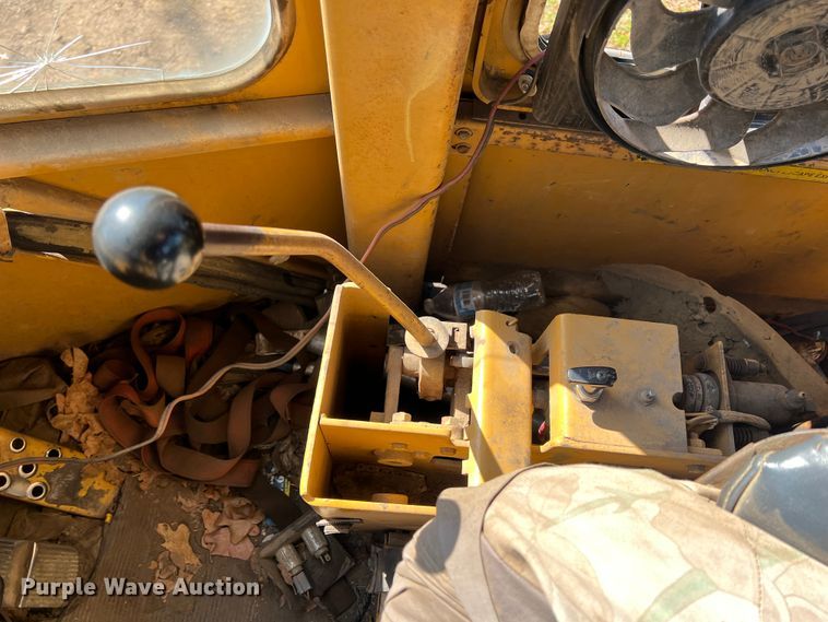 image for item KG9885 1982 Fiat-Allis FR12  wheel loader