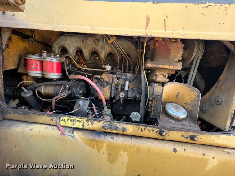 image for item KG9885 1982 Fiat-Allis FR12  wheel loader