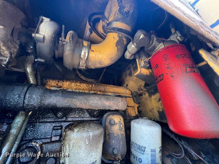 image for item KG9885 1982 Fiat-Allis FR12  wheel loader