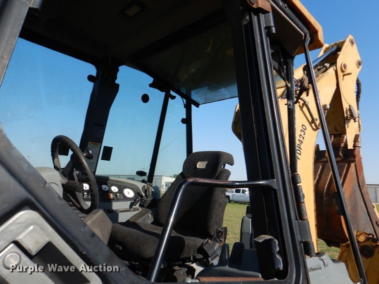 image for item KP9177 2002 Caterpillar 420D  backhoe
