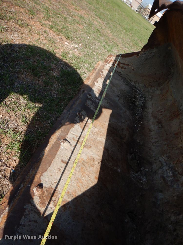 image for item KP9177 2002 Caterpillar 420D  backhoe