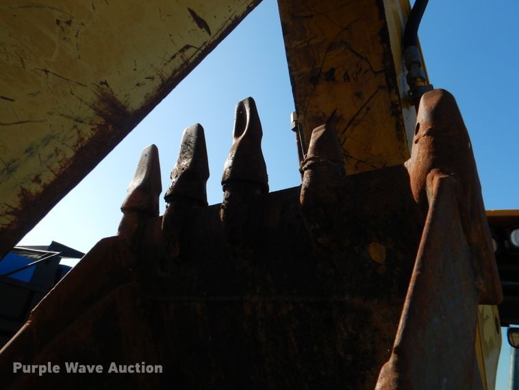 image for item KP9177 2002 Caterpillar 420D  backhoe