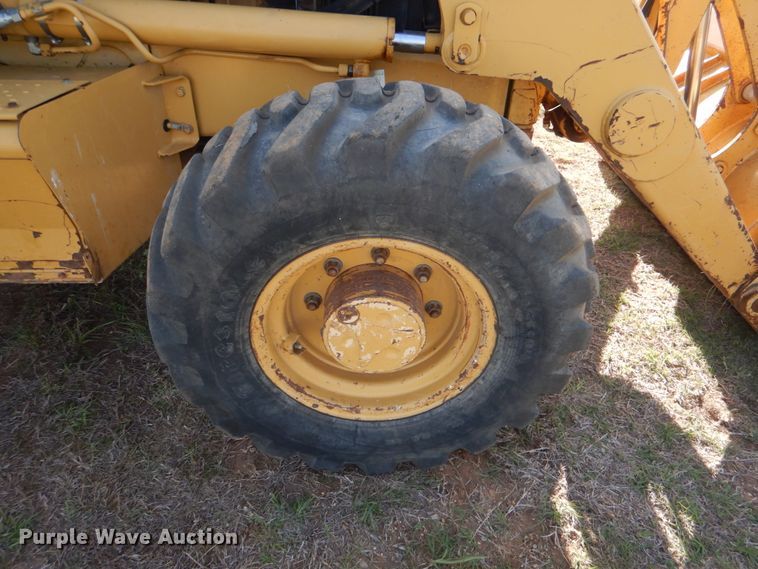 image for item KP9177 2002 Caterpillar 420D  backhoe