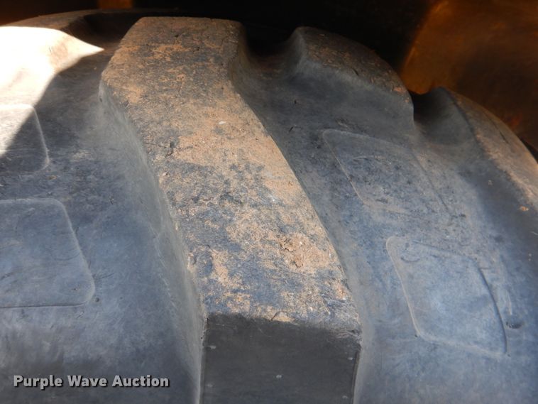 image for item KP9177 2002 Caterpillar 420D  backhoe