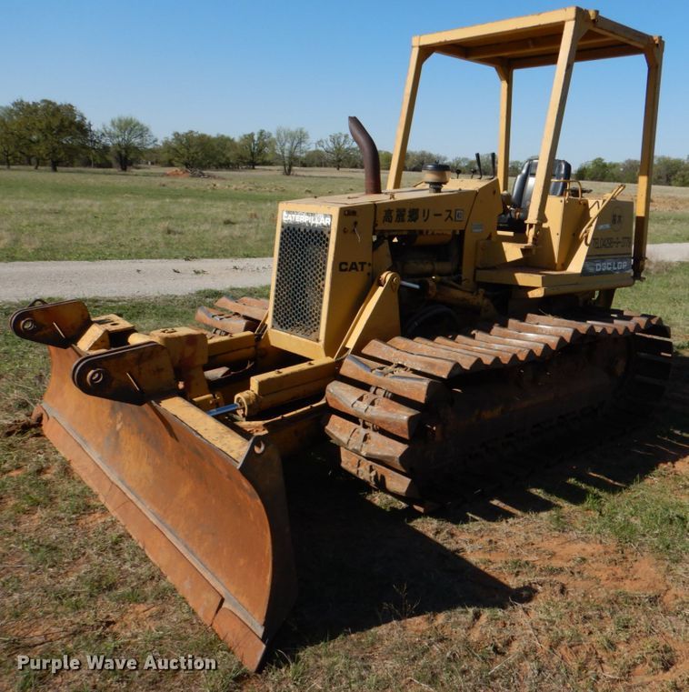 image for item KP9180 1989 Caterpillar D3C  dozer