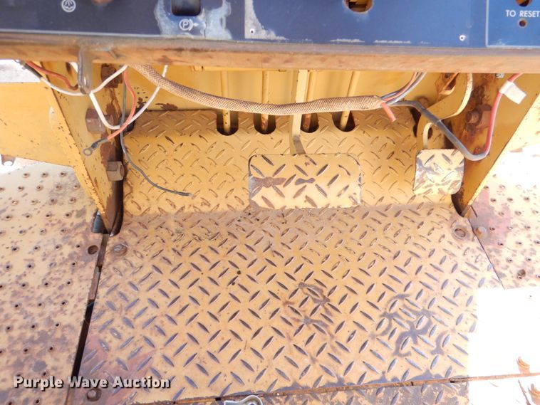 image for item KP9180 1989 Caterpillar D3C  dozer