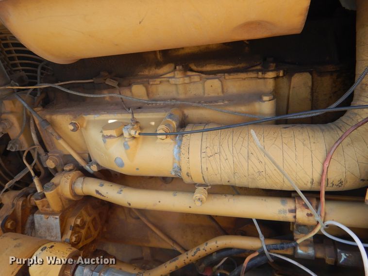 image for item KP9180 1989 Caterpillar D3C  dozer