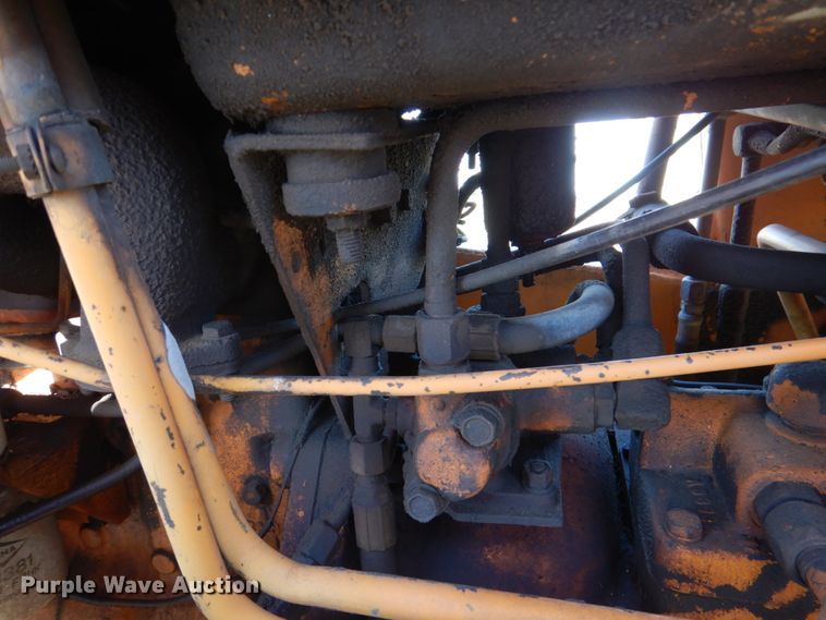 image for item KP9181 1975 Case 580B  backhoe