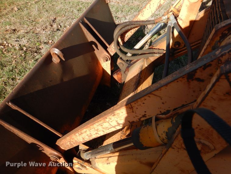 image for item KP9181 1975 Case 580B  backhoe