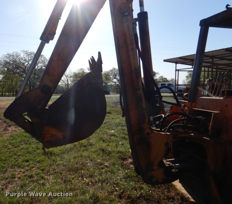 image for item KP9181 1975 Case 580B  backhoe