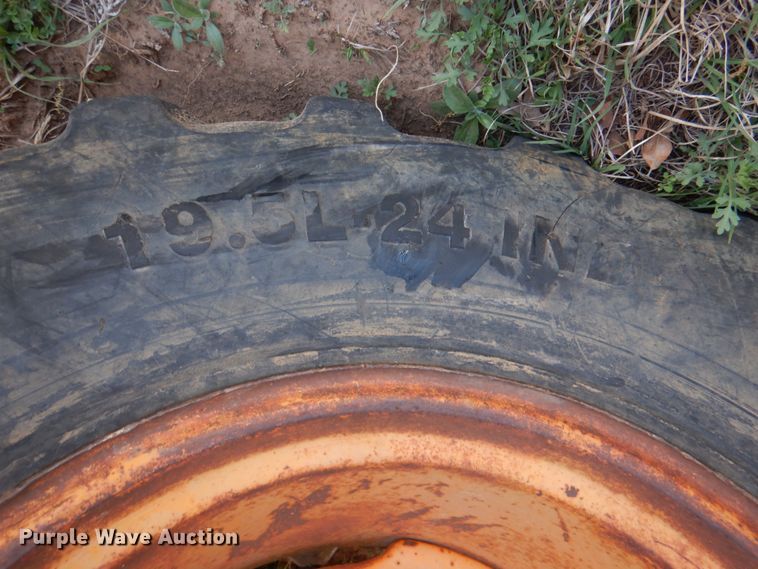 image for item KP9181 1975 Case 580B  backhoe