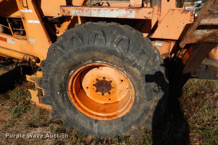 image for item KP9181 1975 Case 580B  backhoe