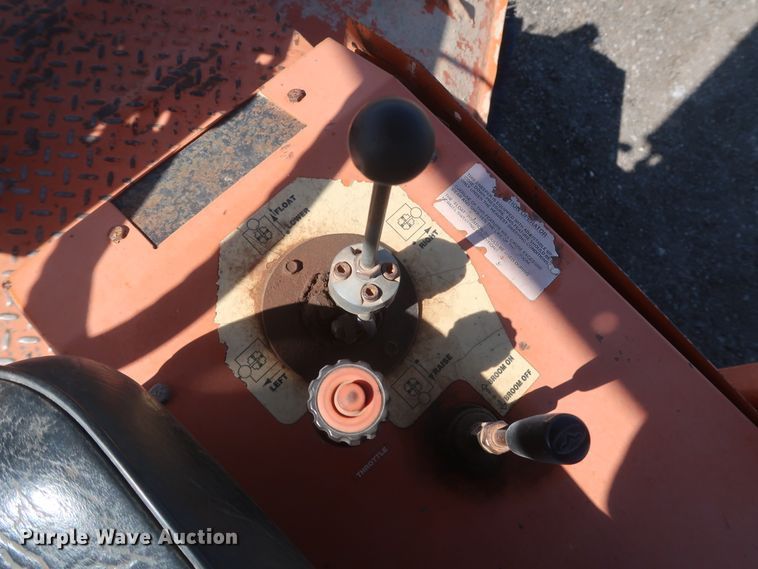 image for item KR9762 2007 Broce RJ350  broom