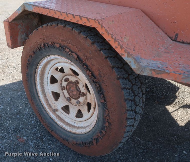 image for item KR9762 2007 Broce RJ350  broom