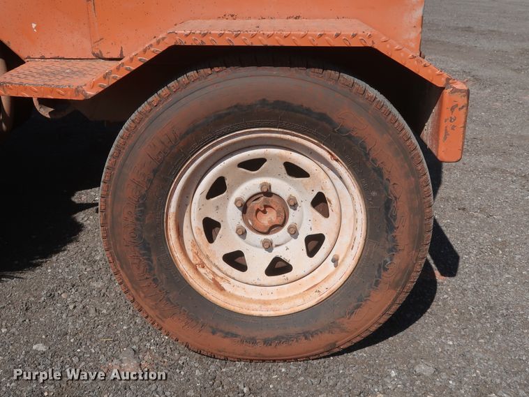 image for item KR9762 2007 Broce RJ350  broom