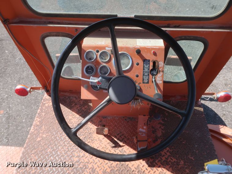 image for item KR9763 2001 Broce RJ350  broom