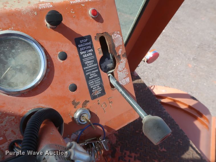 image for item KR9763 2001 Broce RJ350  broom