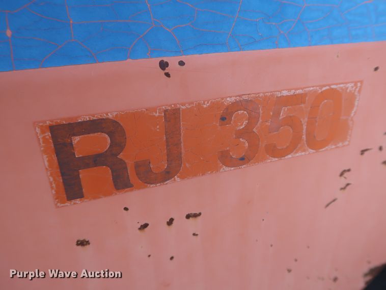 image for item KR9763 2001 Broce RJ350  broom