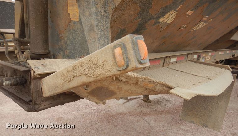 image for item KT9076 2007 Side Dump Industries  side dump trailer