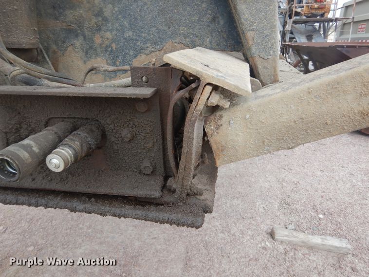 image for item KT9076 2007 Side Dump Industries  side dump trailer