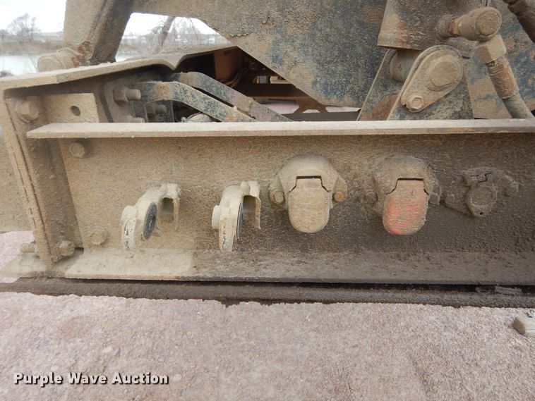 image for item KT9076 2007 Side Dump Industries  side dump trailer