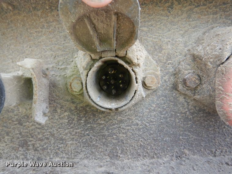 image for item KT9076 2007 Side Dump Industries  side dump trailer