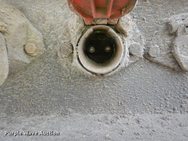 image for item KT9076 2007 Side Dump Industries  side dump trailer