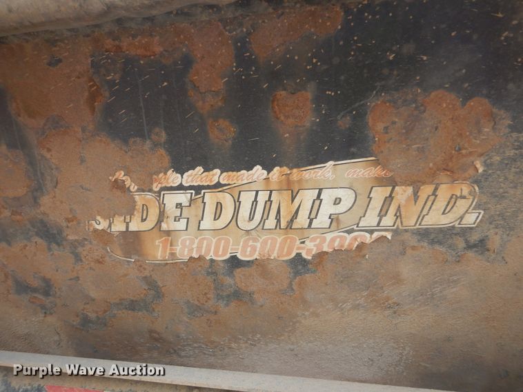 image for item KT9076 2007 Side Dump Industries  side dump trailer
