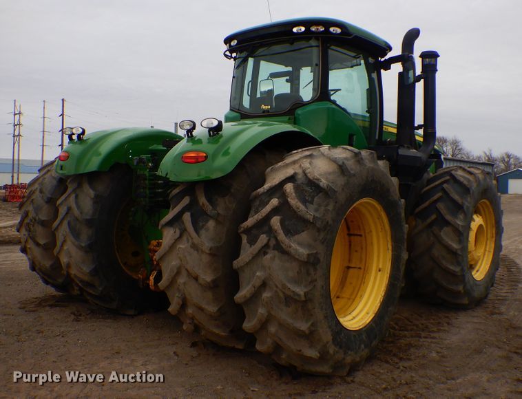 image for item KT9086 2012 John Deere 9560R  Scraper Special 4WD tractor
