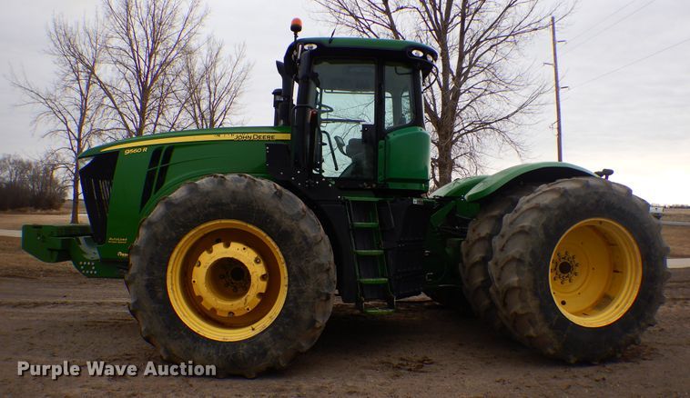 image for item KT9086 2012 John Deere 9560R  Scraper Special 4WD tractor