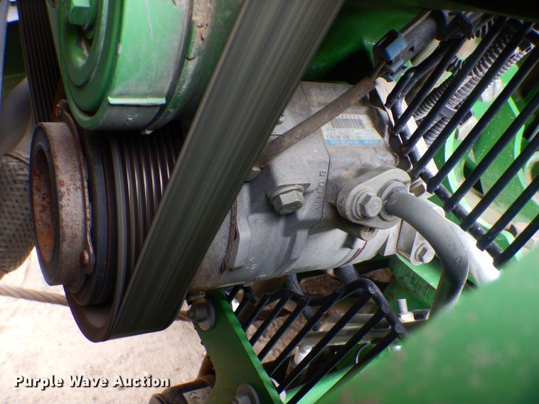 image for item KT9086 2012 John Deere 9560R  Scraper Special 4WD tractor