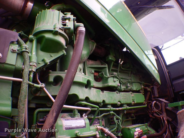 image for item KT9086 2012 John Deere 9560R  Scraper Special 4WD tractor