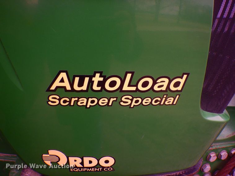 image for item KT9086 2012 John Deere 9560R  Scraper Special 4WD tractor