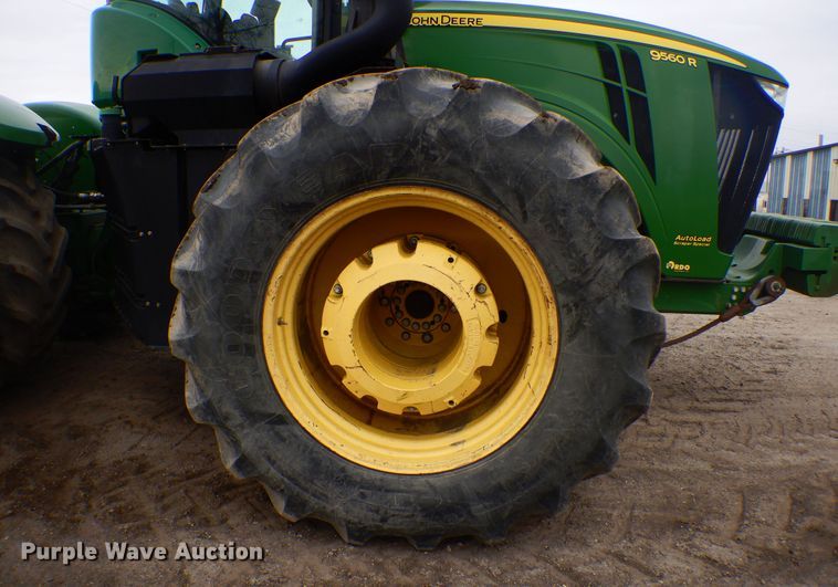image for item KT9086 2012 John Deere 9560R  Scraper Special 4WD tractor