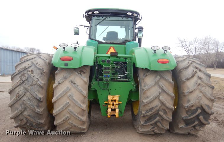 image for item KT9087 2013 John Deere 9560R  Scraper Special 4WD tractor