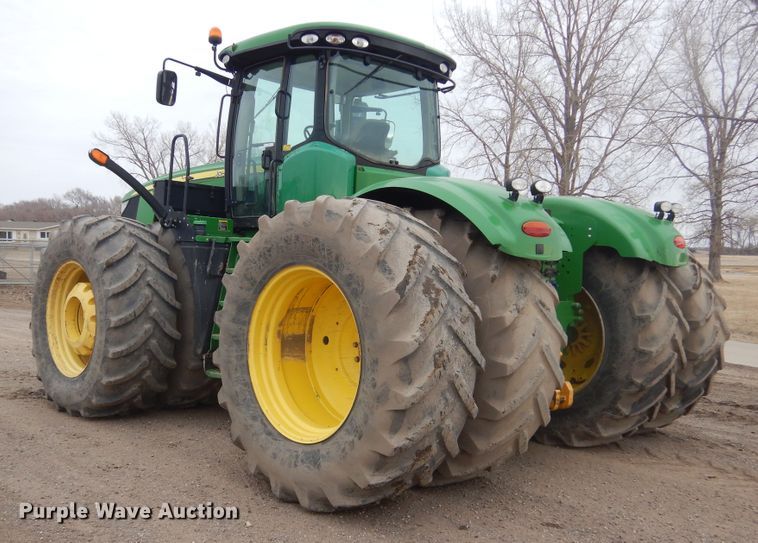 image for item KT9087 2013 John Deere 9560R  Scraper Special 4WD tractor