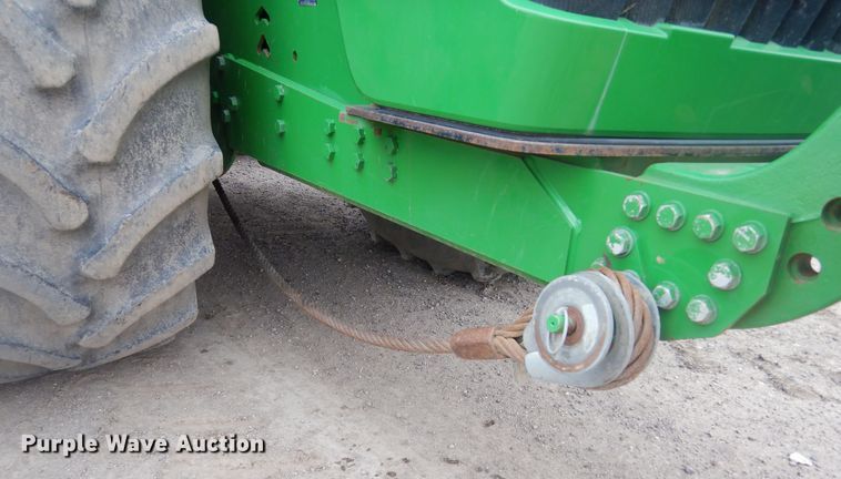 image for item KT9087 2013 John Deere 9560R  Scraper Special 4WD tractor