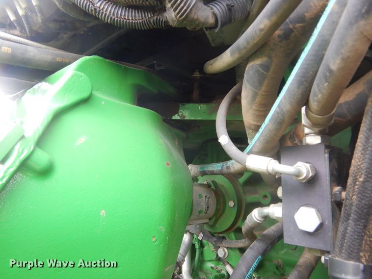 image for item KT9087 2013 John Deere 9560R  Scraper Special 4WD tractor