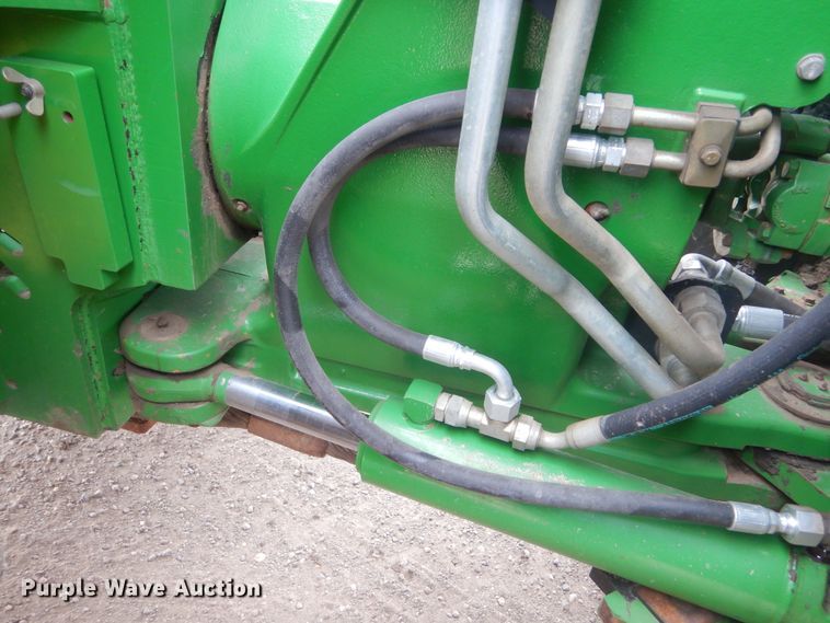 image for item KT9087 2013 John Deere 9560R  Scraper Special 4WD tractor