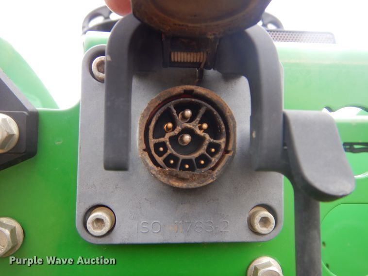 image for item KT9087 2013 John Deere 9560R  Scraper Special 4WD tractor