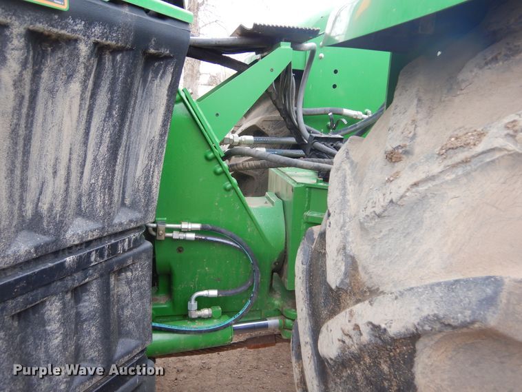 image for item KT9087 2013 John Deere 9560R  Scraper Special 4WD tractor