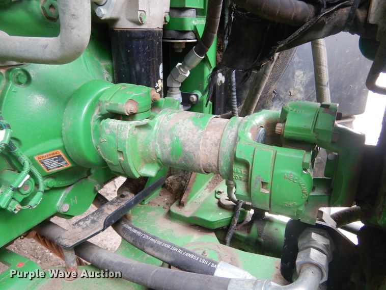 image for item KT9087 2013 John Deere 9560R  Scraper Special 4WD tractor