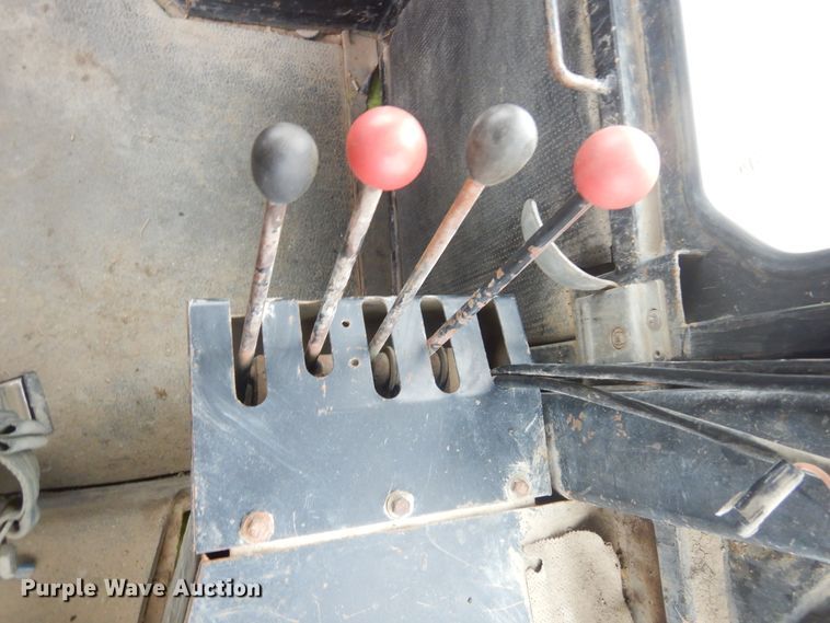 image for item KT9088 1978 Steiger Panther III ST325  4WD tractor