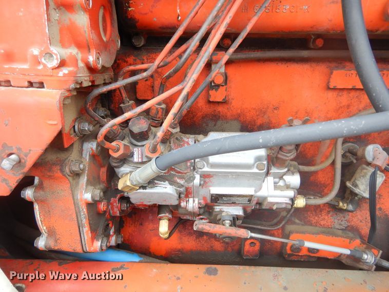 image for item KT9089 International 1086  tractor