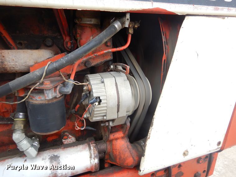 image for item KT9089 International 1086  tractor