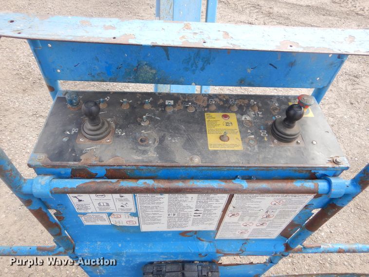 image for item KT9097 2011 Genie S45  boom lift