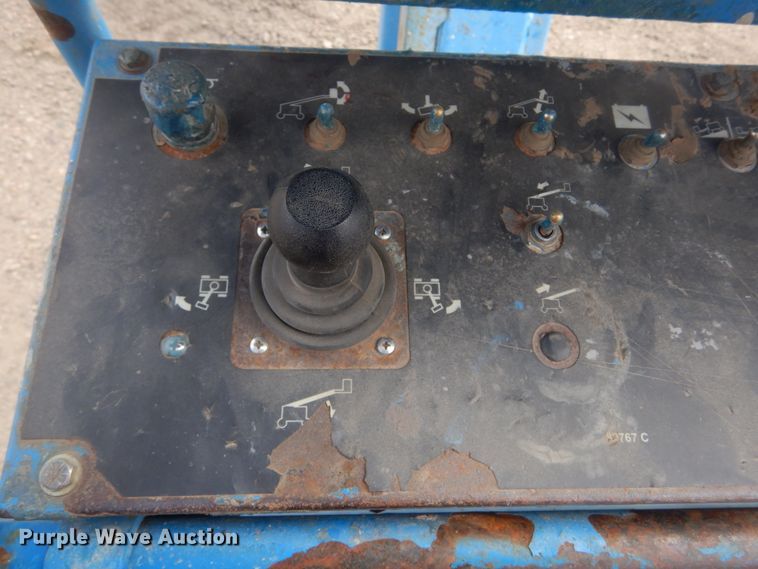 image for item KT9097 2011 Genie S45  boom lift