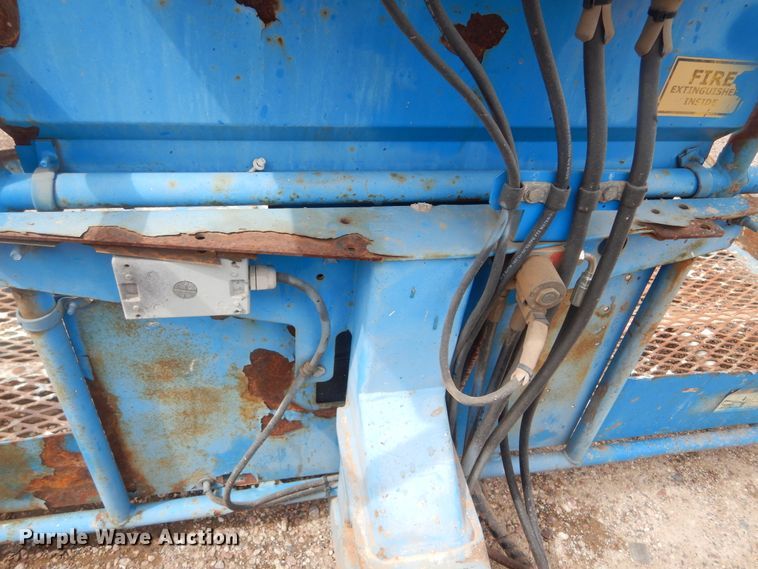 image for item KT9097 2011 Genie S45  boom lift