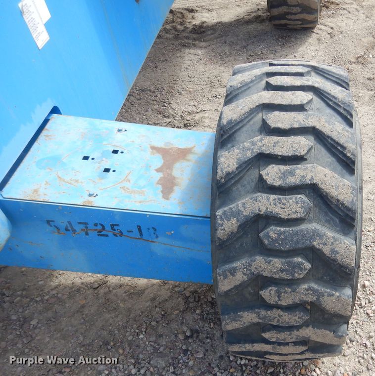 image for item KT9097 2011 Genie S45  boom lift