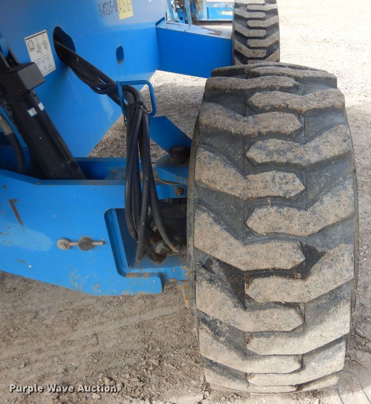 image for item KT9097 2011 Genie S45  boom lift
